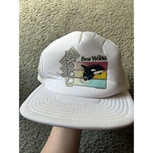 VTG Shamu Orca Whale Sea World Trucker Hat White 80s Mesh Cap SnapBack